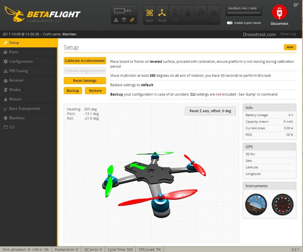 Tela de configuração do Betaflight Configurator conectada a uma controladora de voo FPV via USB